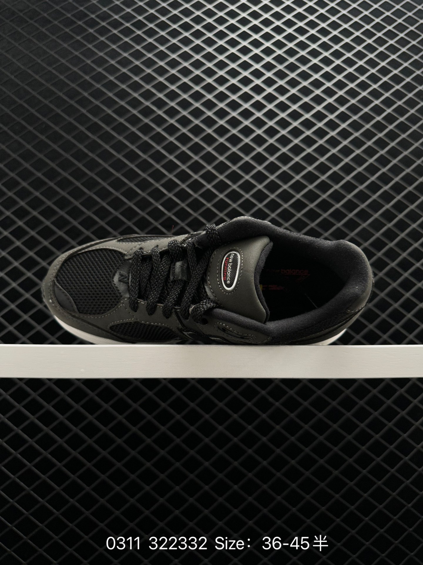 New Balance  ML2002RBA